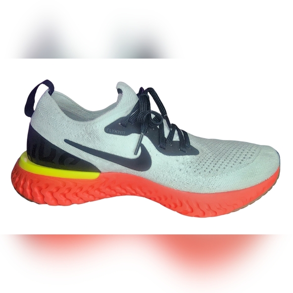 Nike Epic React Flyknit Running Shoes, Youth 7 - Picture 7 of 9